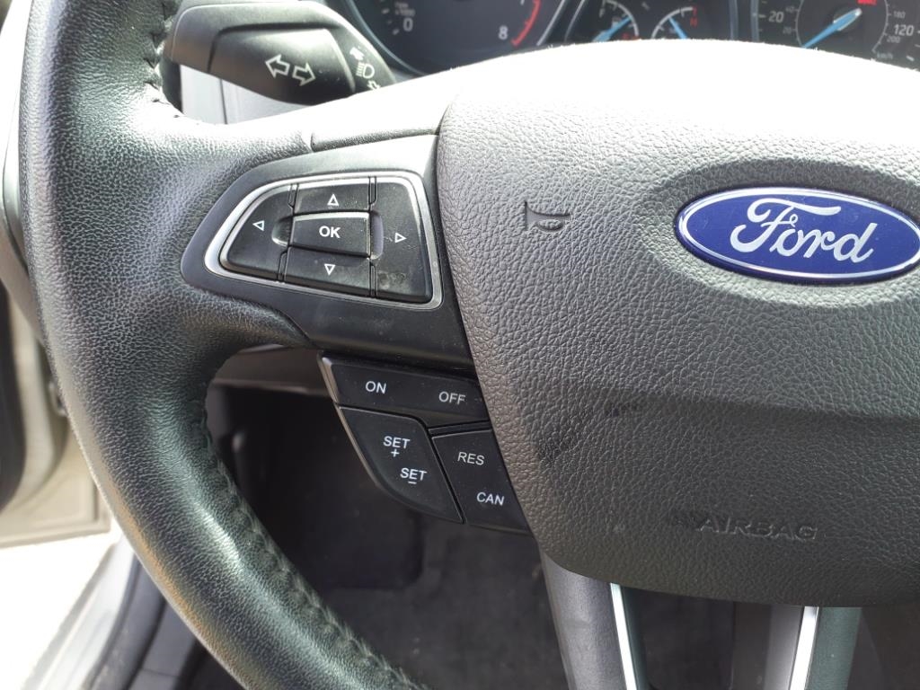 Ford Focus SE Sedan 2015 Ford Focus SE Sedan 2015