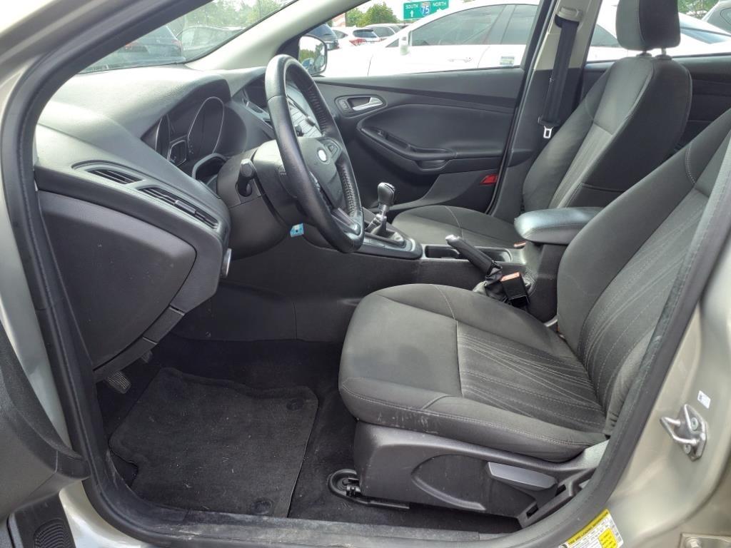 Ford Focus SE Sedan 2015