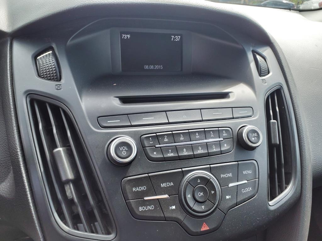 Ford Focus SE Sedan 2015