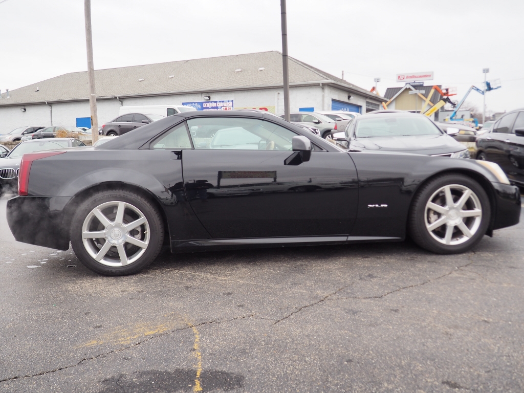 Cadillac XLR Convertible 2005