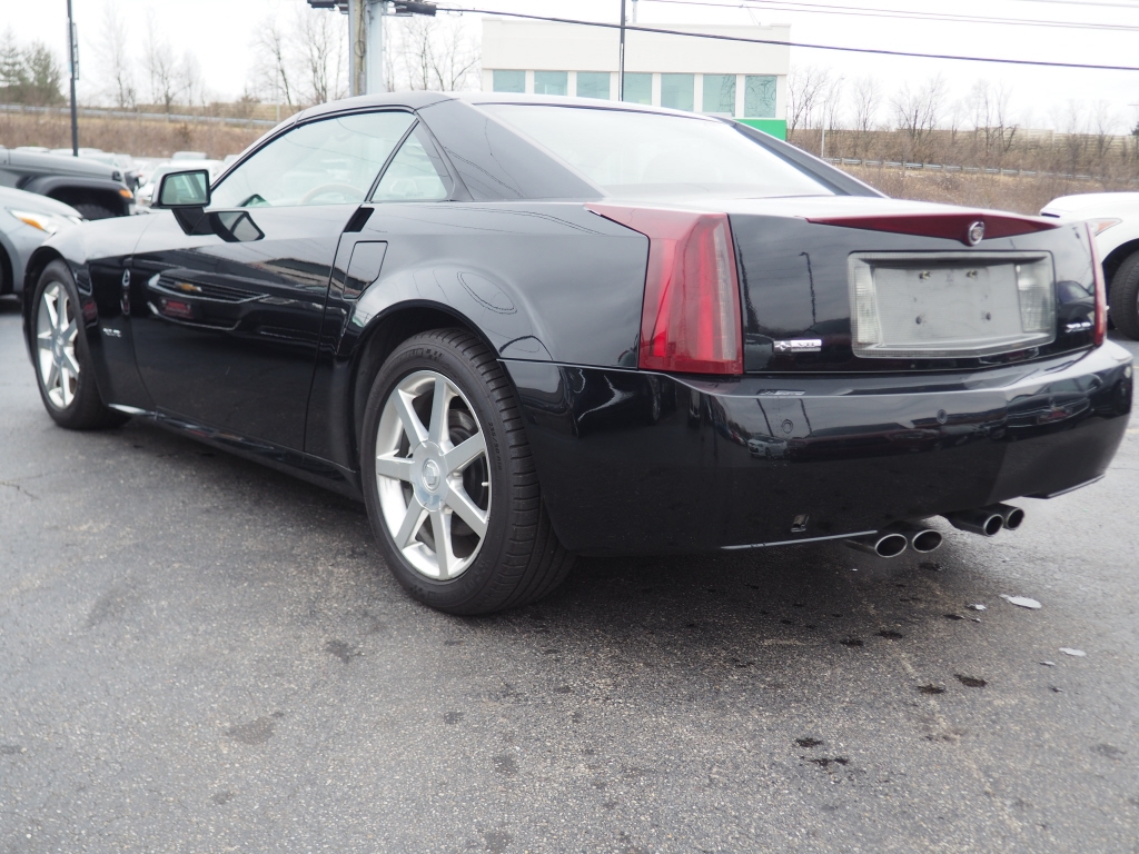 Cadillac XLR Convertible 2005
