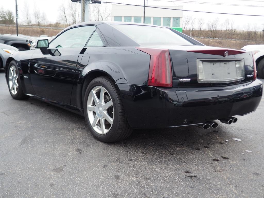 Cadillac XLR Convertible 2005