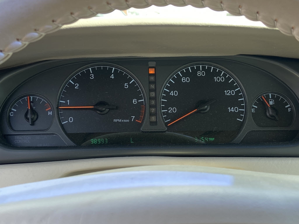 Cadillac Eldorado Base 2000