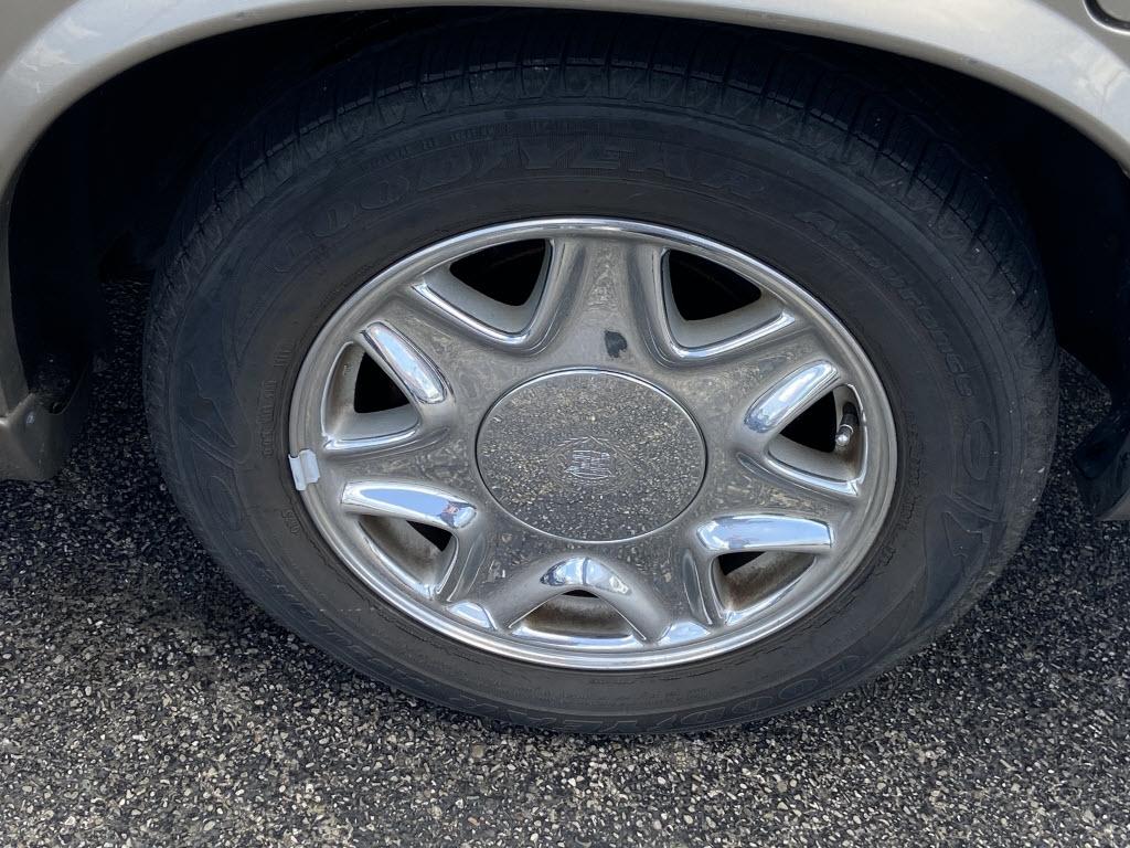 Cadillac Eldorado Base 2000