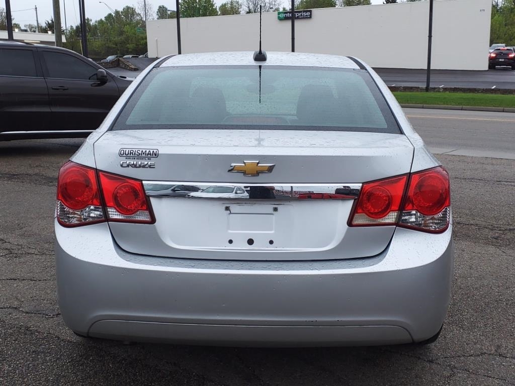 Chevrolet Cruze LS Auto 2015
