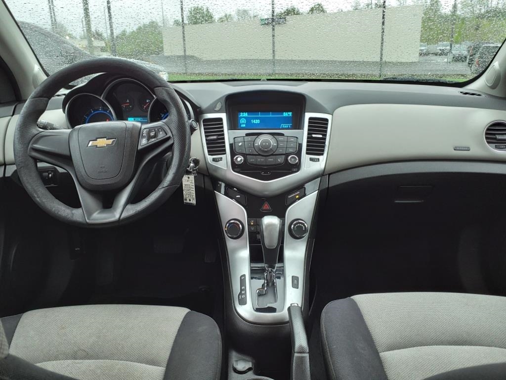 Chevrolet Cruze LS Auto 2015