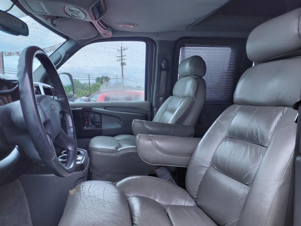 Chevrolet Express 1500 Cargo 2004