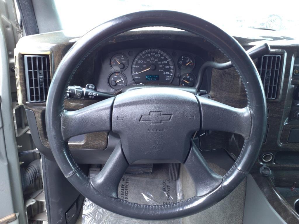 Chevrolet Express 1500 Cargo 2004