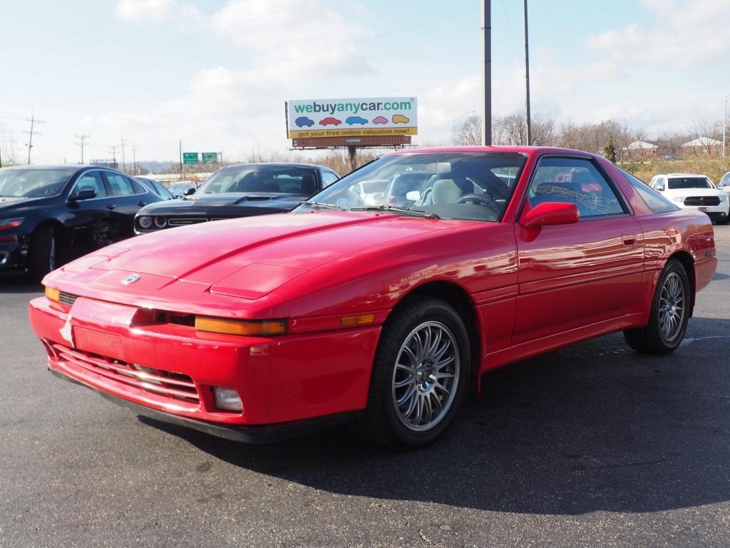 Toyota Supra photo 3
