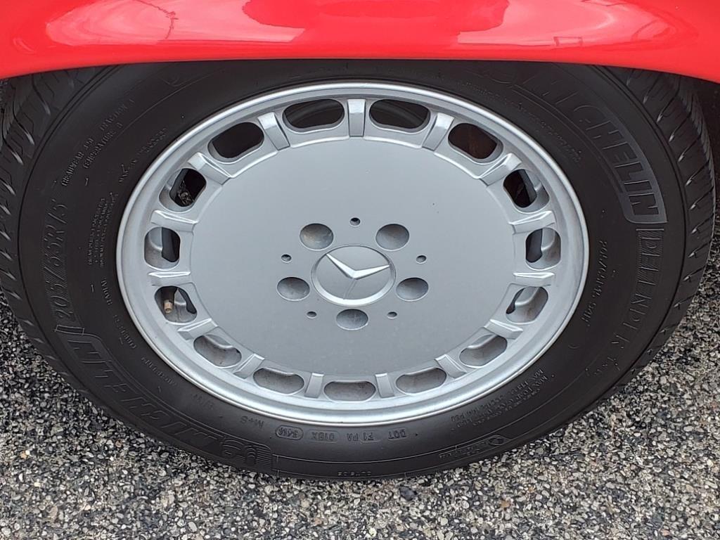 Mercedes-Benz 560 SL 1987