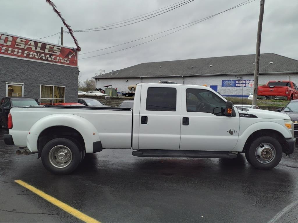Ford F-350 SD King Ranch Crew Cab Long Bed DRW 2WD 2015