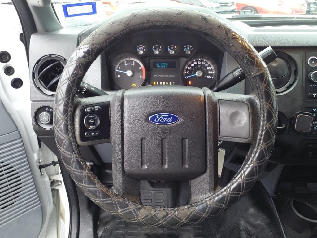 Ford F-350 SD King Ranch Crew Cab Long Bed DRW 2WD 2015