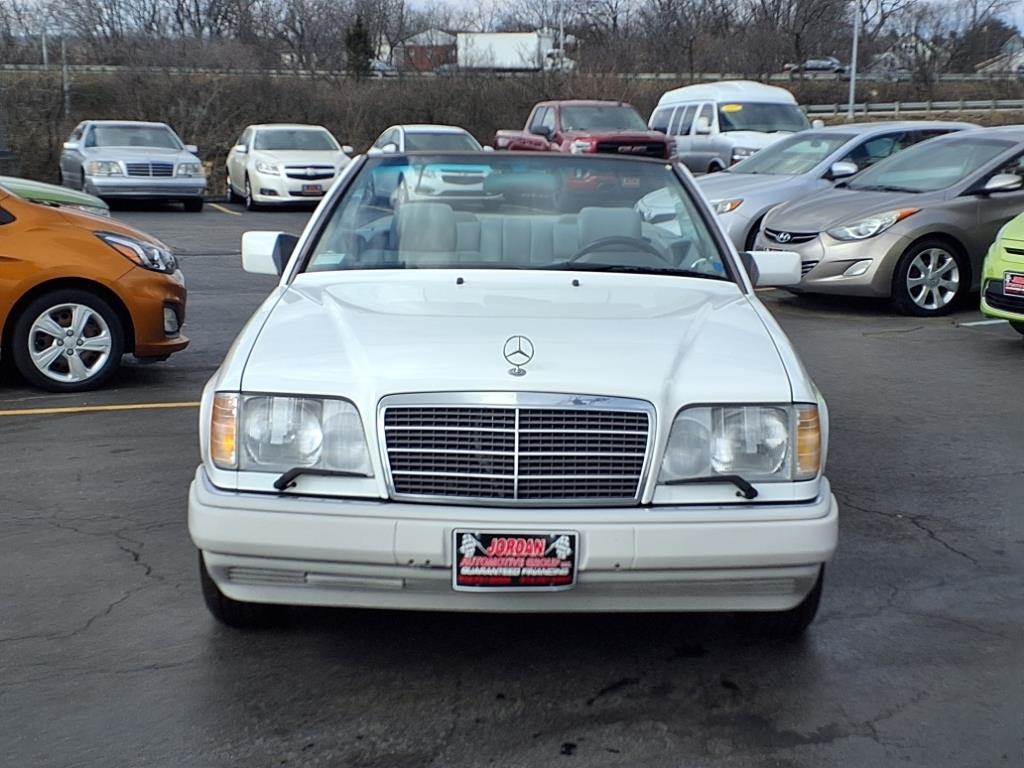 Mercedes-Benz E-Class E320 Cabriolet 1995