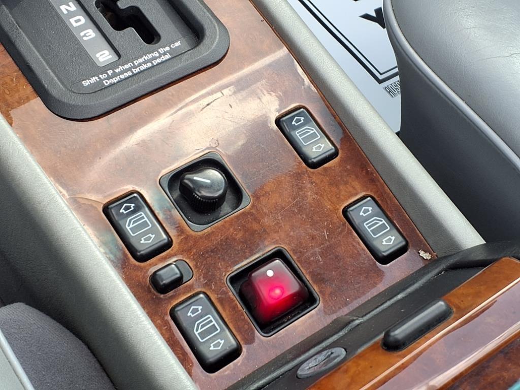 1995 Mercedes-Benz E-Class - Photo 13