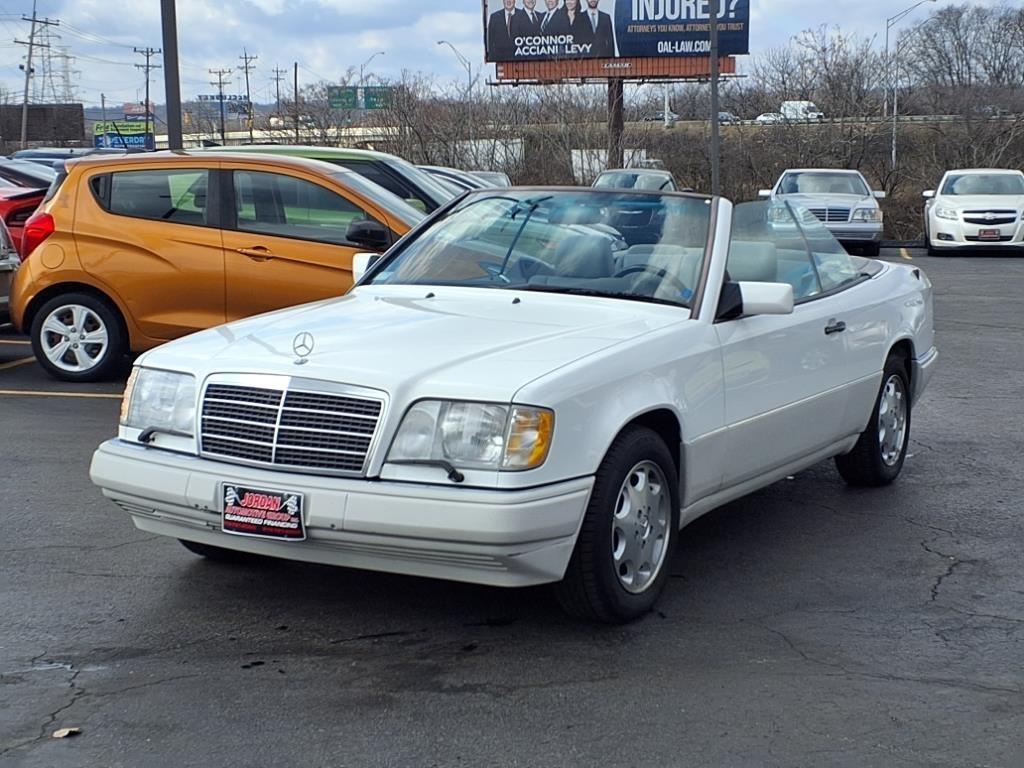 Mercedes-Benz E-Class E320 Cabriolet 1995