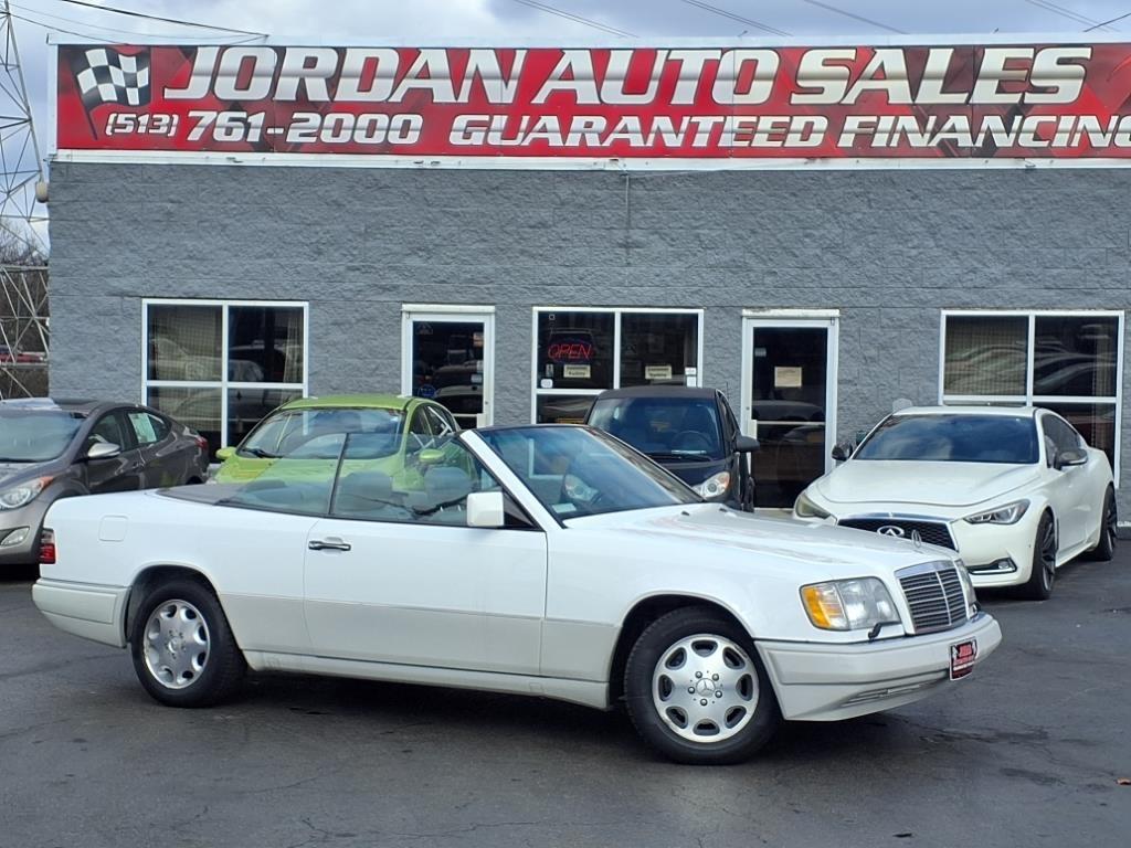 Mercedes-Benz E-Class E320 Cabriolet 1995
