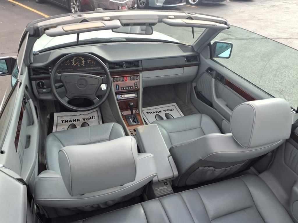 Mercedes-Benz E-Class E320 Cabriolet 1995