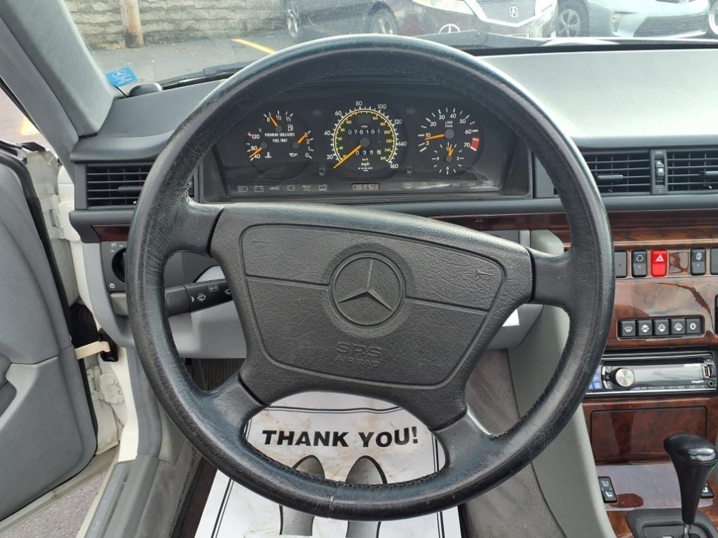 Mercedes-Benz E-Class E320 Cabriolet 1995