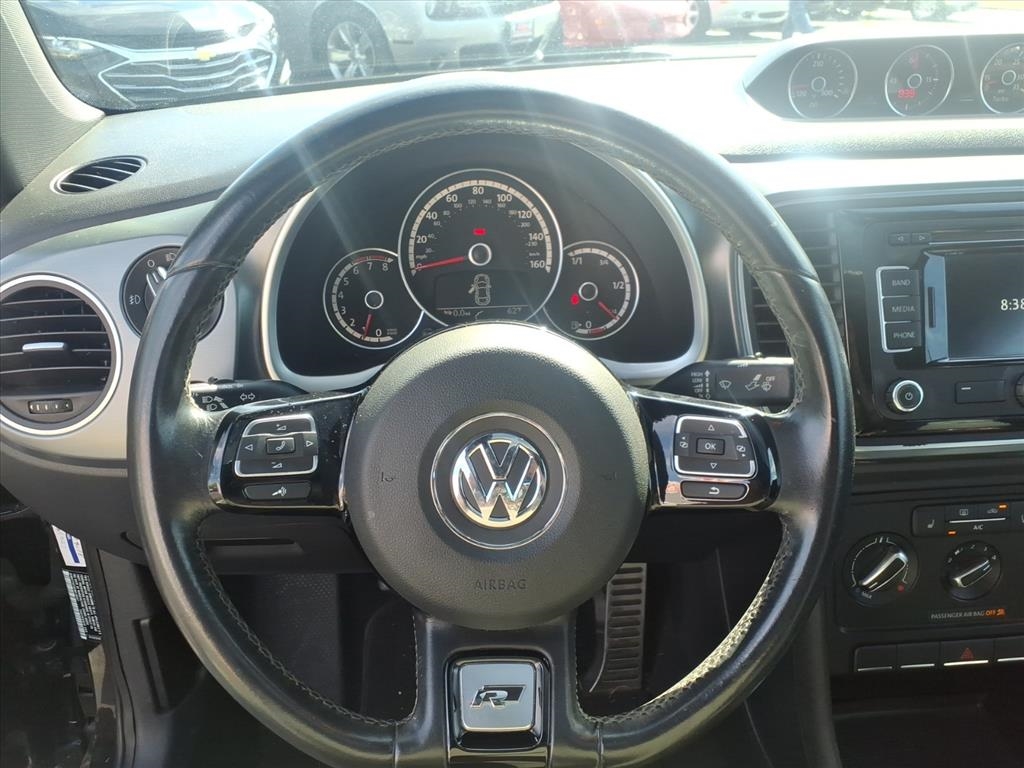 Volkswagen Beetle 2.0T Turbo 2014