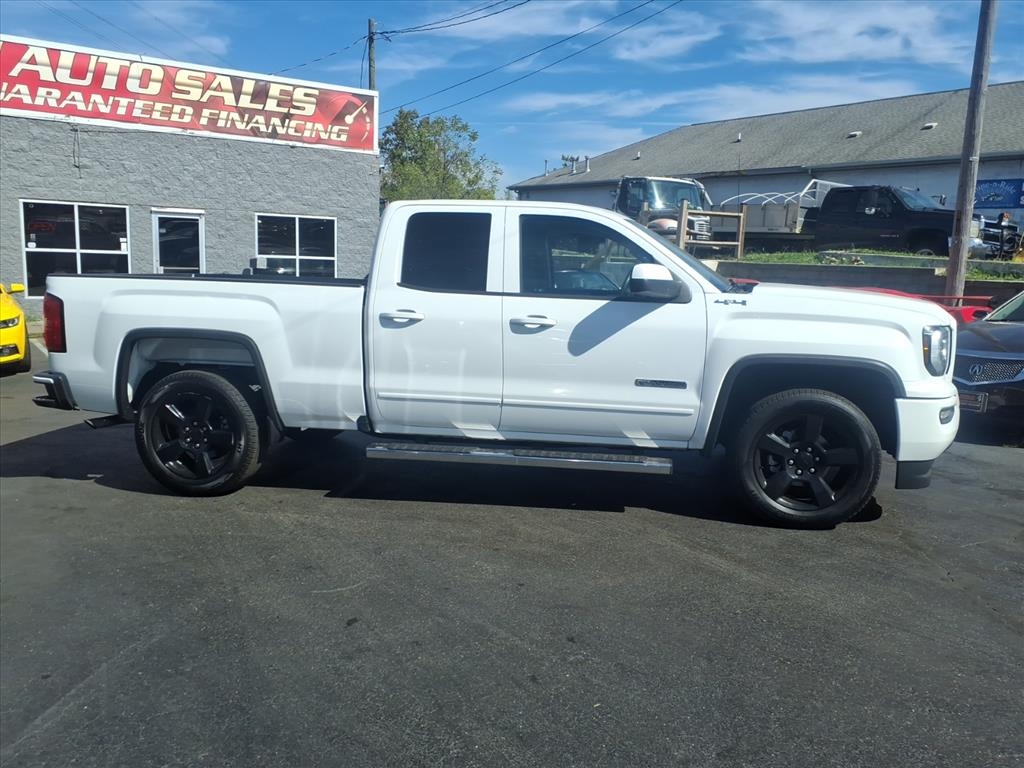 GMC Sierra 1500 Base Double Cab 4WD 2016