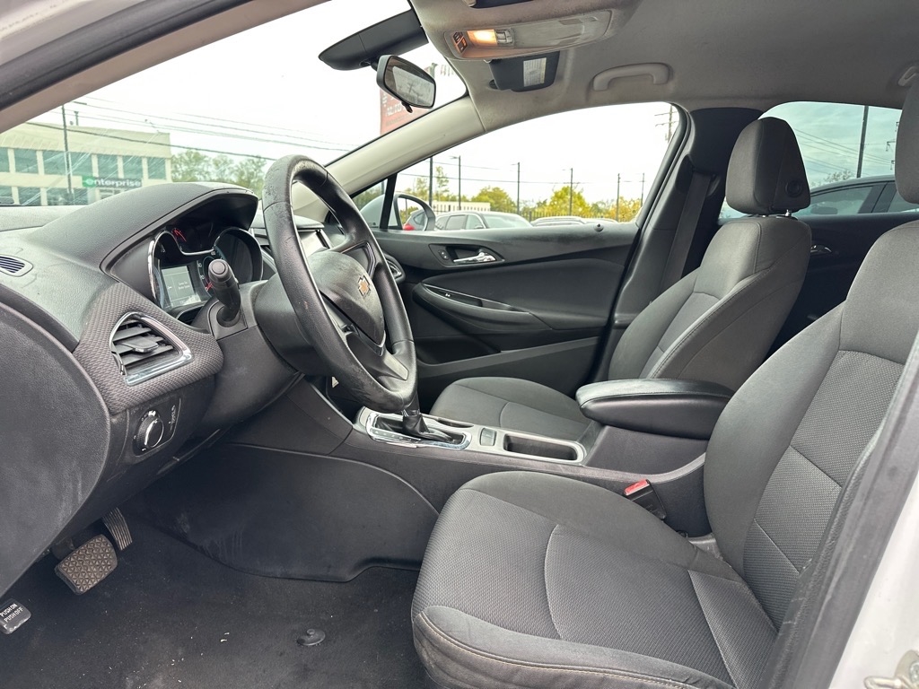 Chevrolet Cruze LS Auto 2017