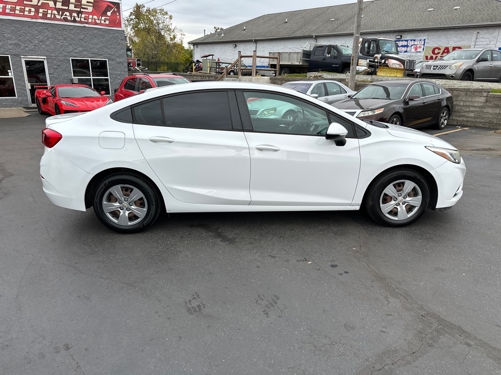 Chevrolet Cruze LS Auto 2017