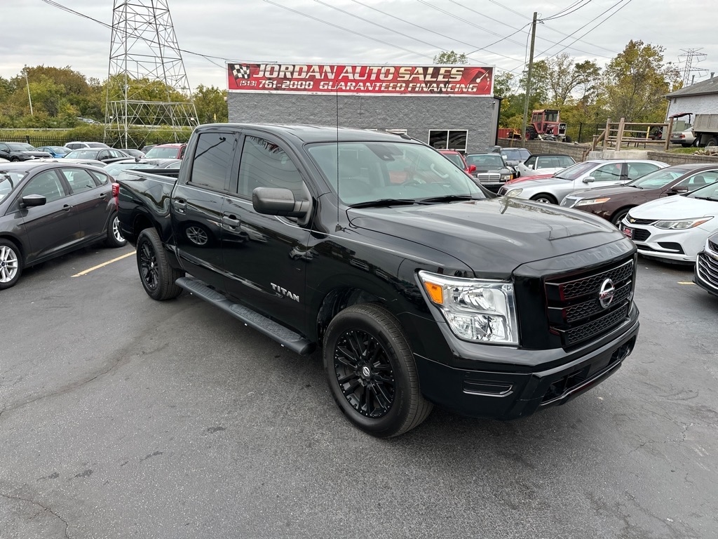 Nissan Titan S Crew Cab 4WD 2021