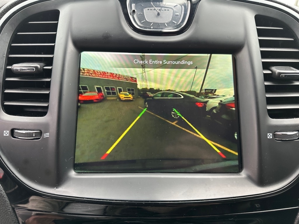 Chrysler 300 S V6 RWD 2021