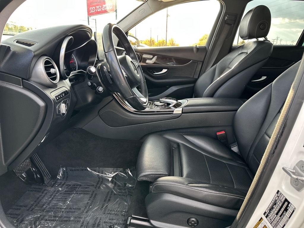 Mercedes-Benz GLC-Class GLC300 2016