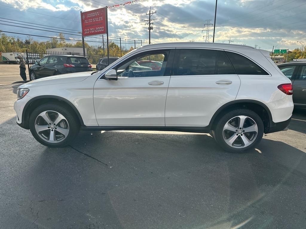 Mercedes-Benz GLC-Class GLC300 2016