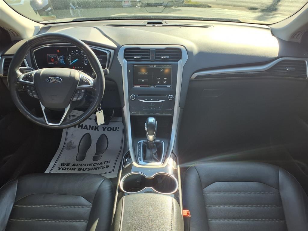 Ford Fusion SE 2015