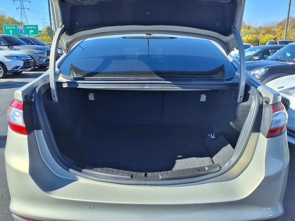 Ford Fusion SE 2015