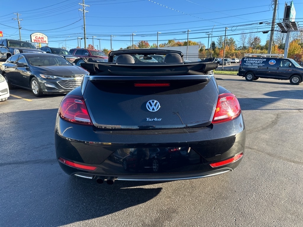 Volkswagen Beetle 1.8T S Convertible 2017