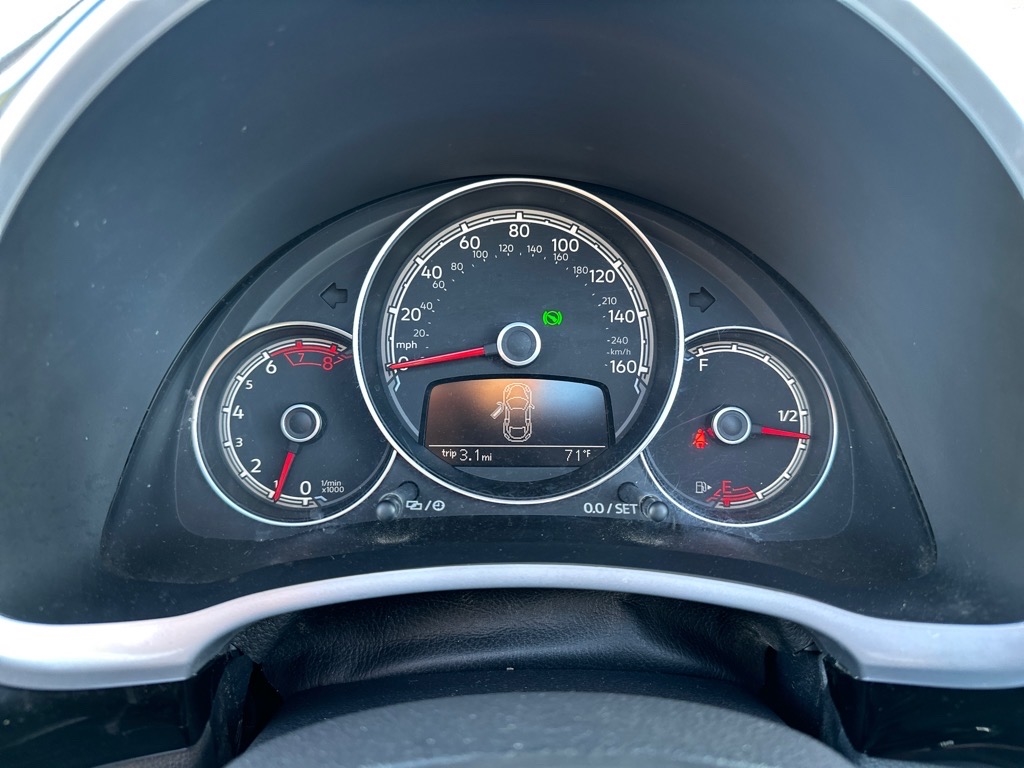 Volkswagen Beetle 1.8T S Convertible 2017