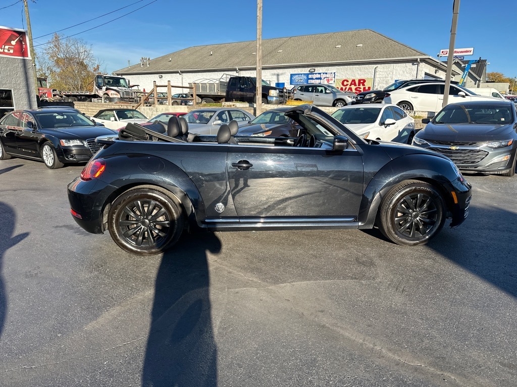 Volkswagen Beetle 1.8T S Convertible 2017