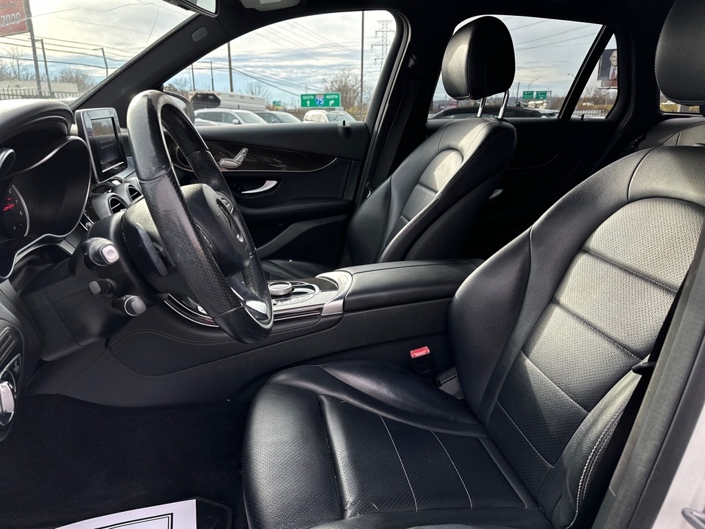 Mercedes-Benz GLC-Class GLC300 2018