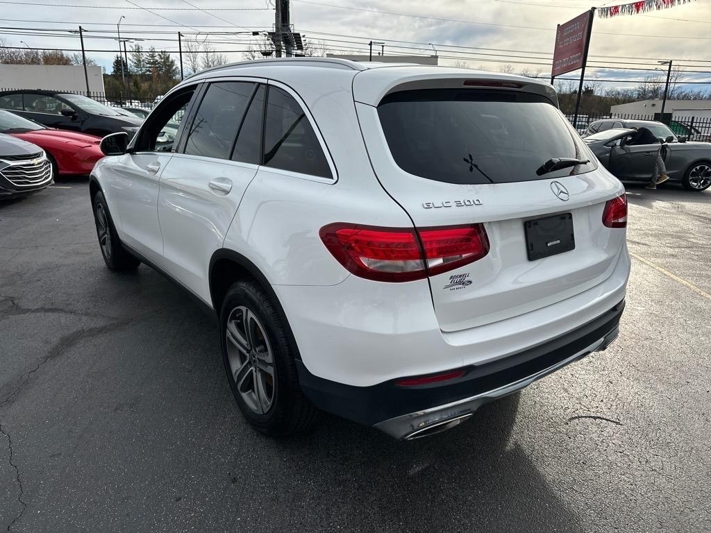 Mercedes-Benz GLC-Class GLC300 2018