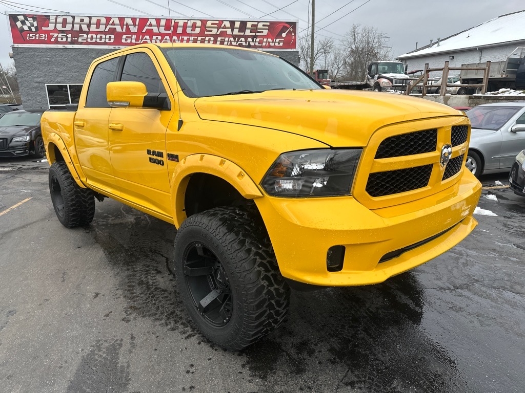 RAM 1500 Sport Crew Cab SWB 4WD 2016