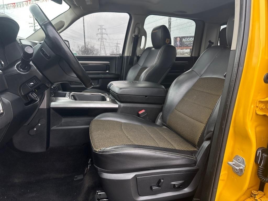 RAM 1500 Sport Crew Cab SWB 4WD 2016
