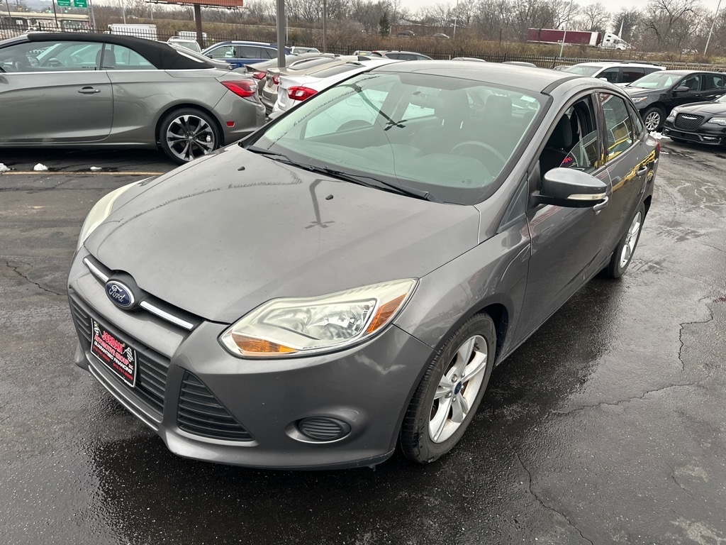 Ford Focus SE Sedan 2014