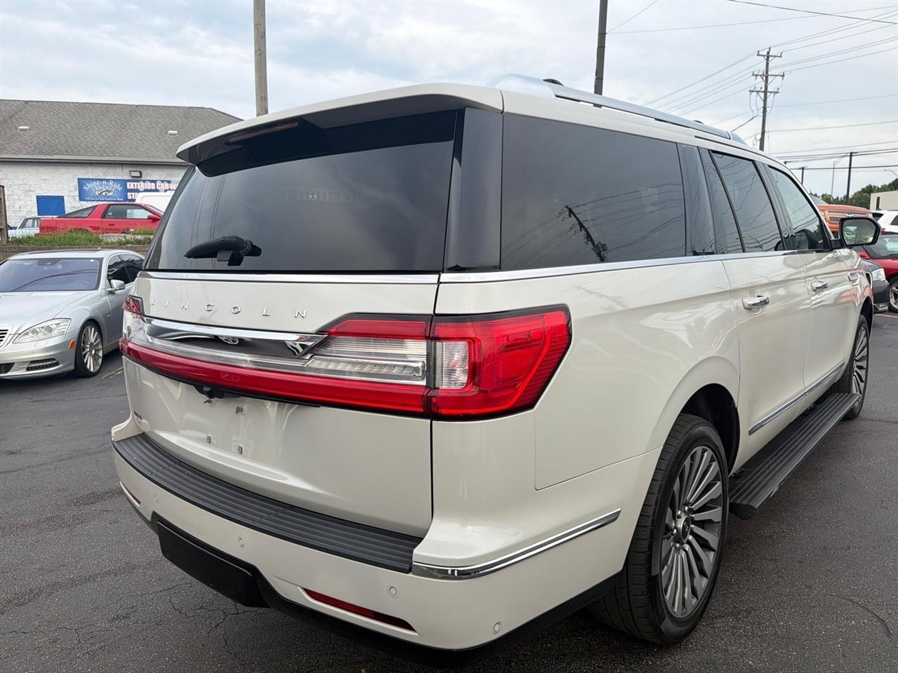 Lincoln Navigator L Reserve 4WD 2019