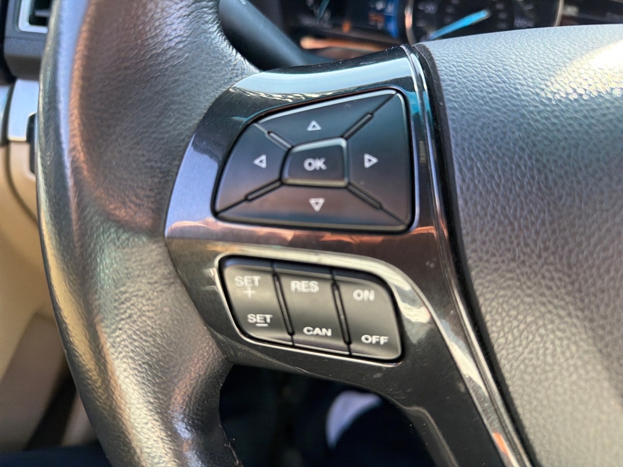 Ford Explorer XLT 4WD 2016