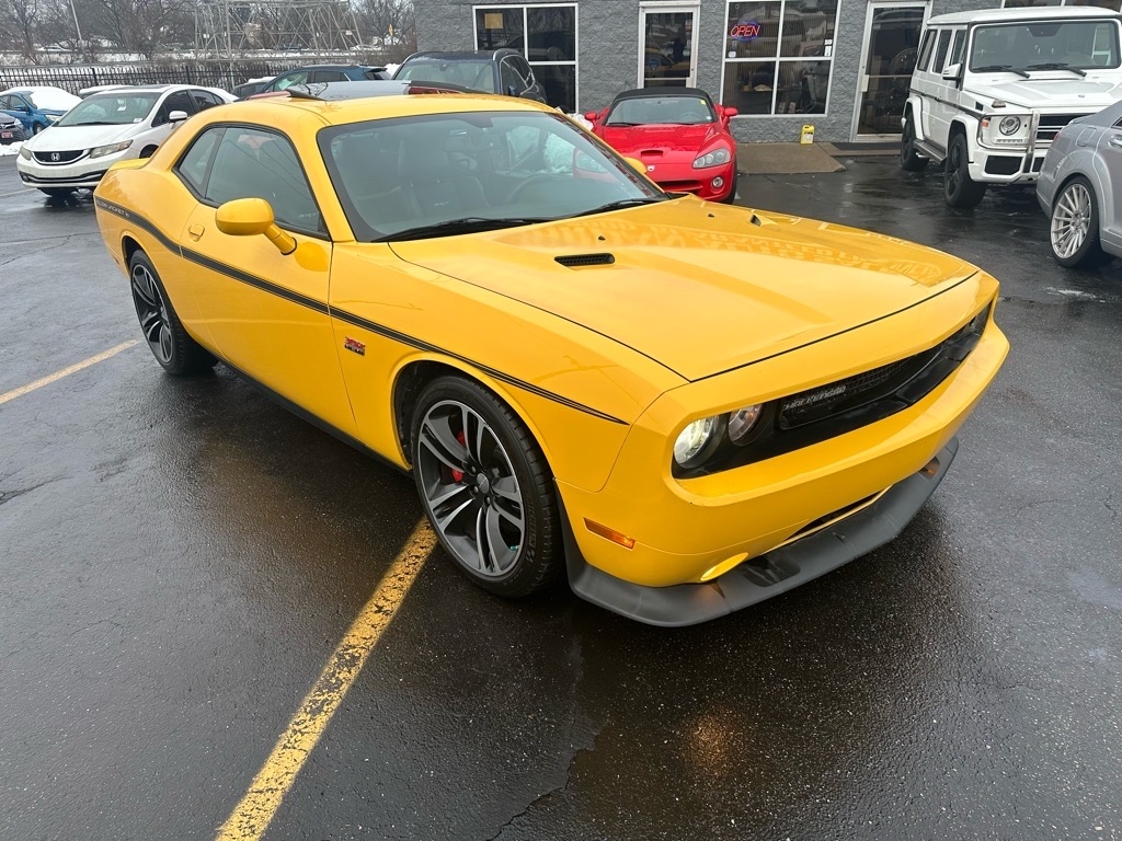 Dodge Challenger SRT8 2012