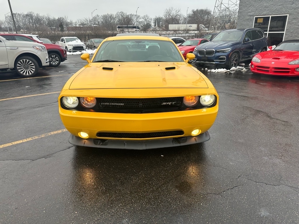 Dodge Challenger SRT8 2012