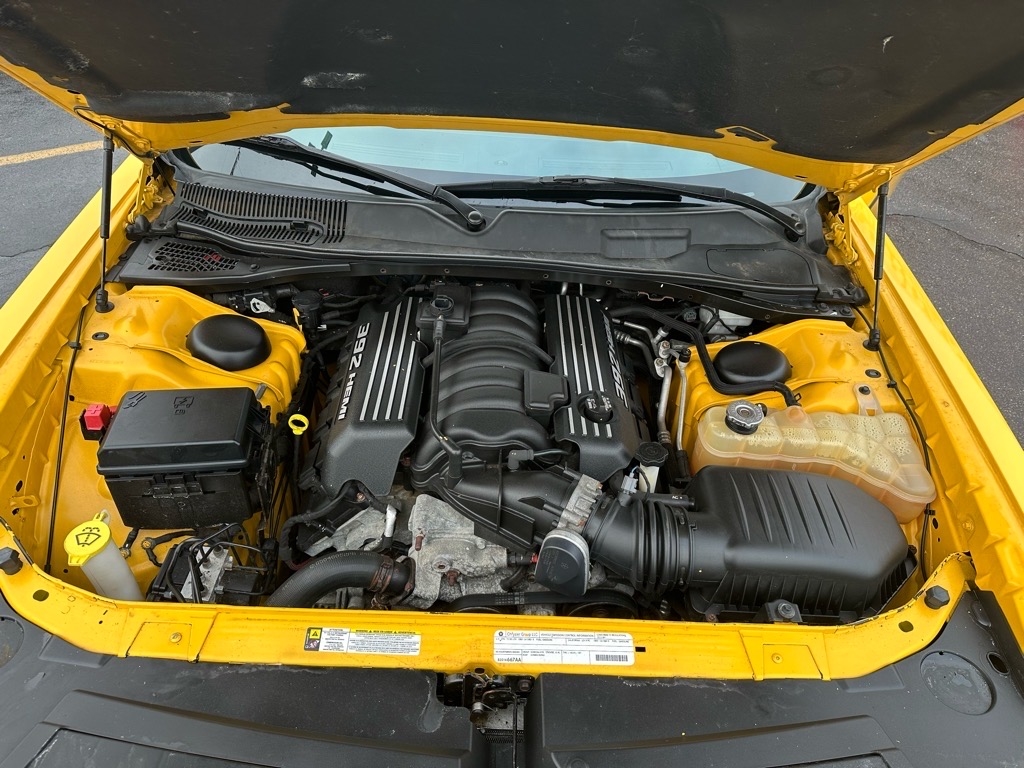 Dodge Challenger SRT8 2012