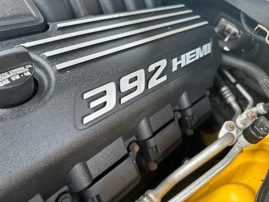 Dodge Challenger SRT8 2012