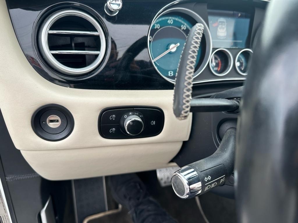 Bentley Continental GTC V8 2014