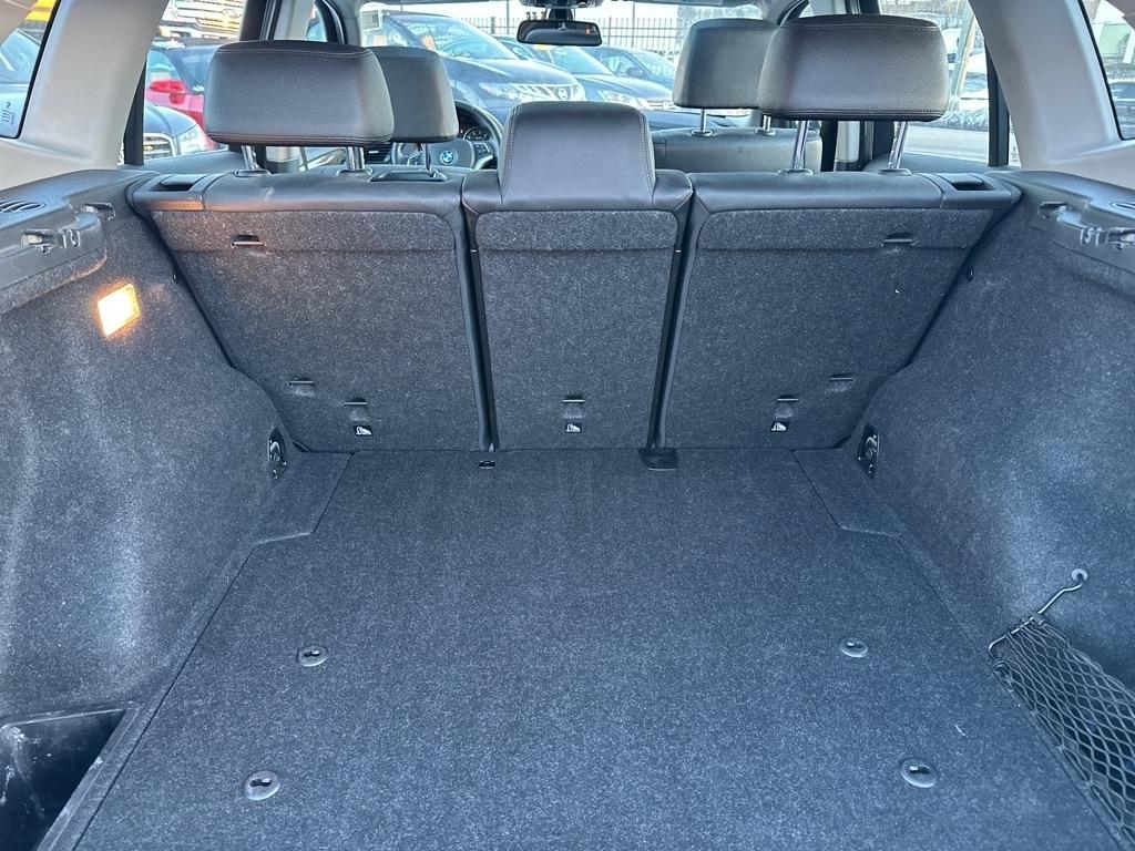 BMW X1 photo 12