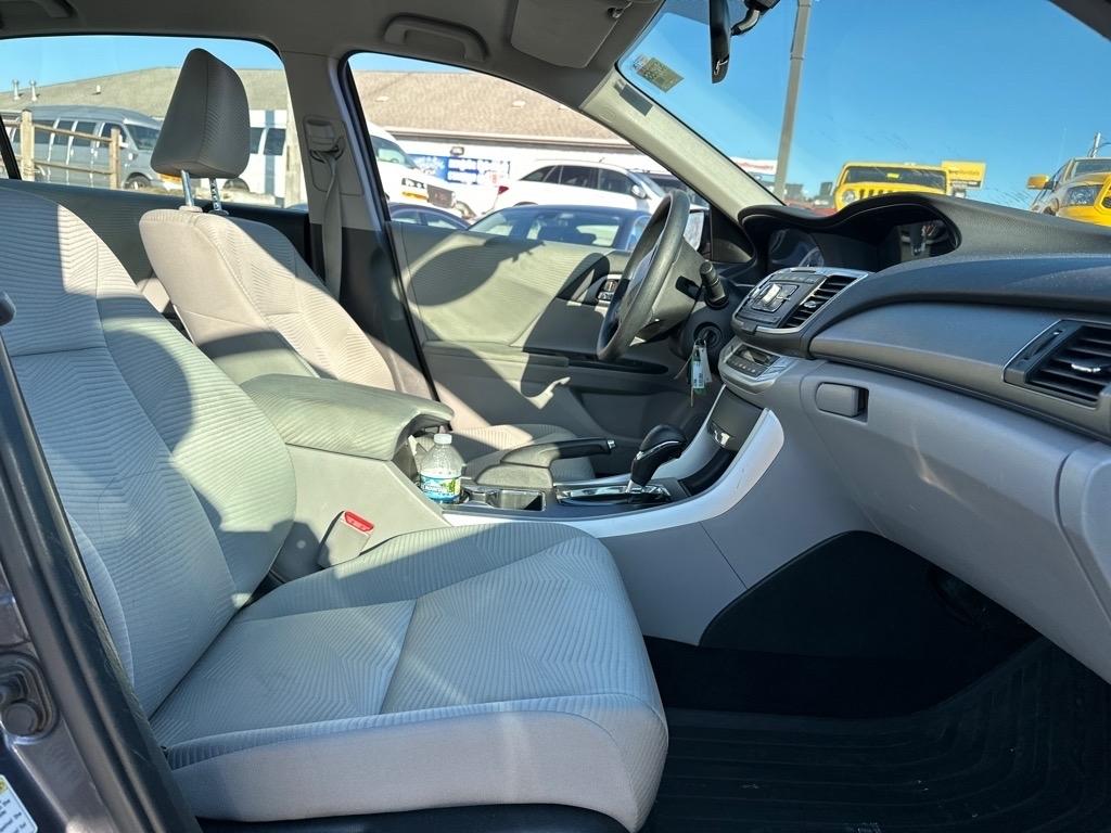 Honda Accord LX Sedan CVT 2014