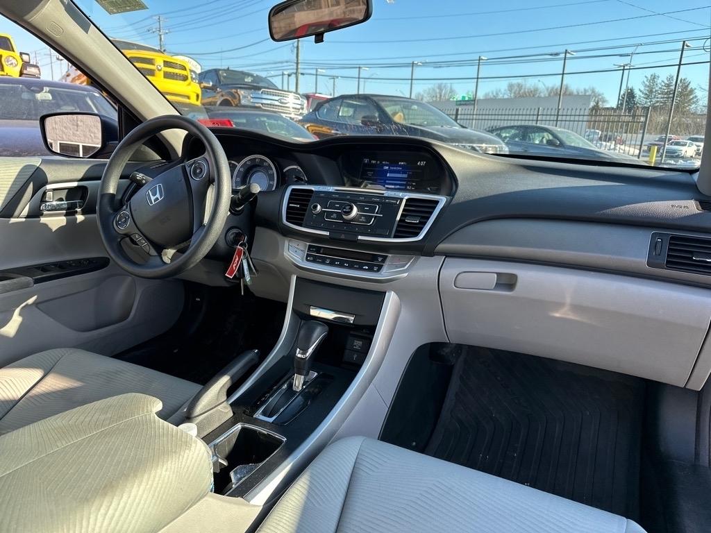 Honda Accord LX Sedan CVT 2014